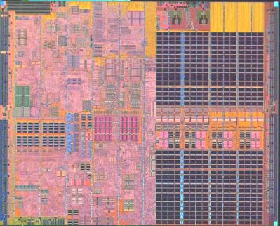 This is how the 65 nm Pentium 4 (Cedar Mill) looks like.