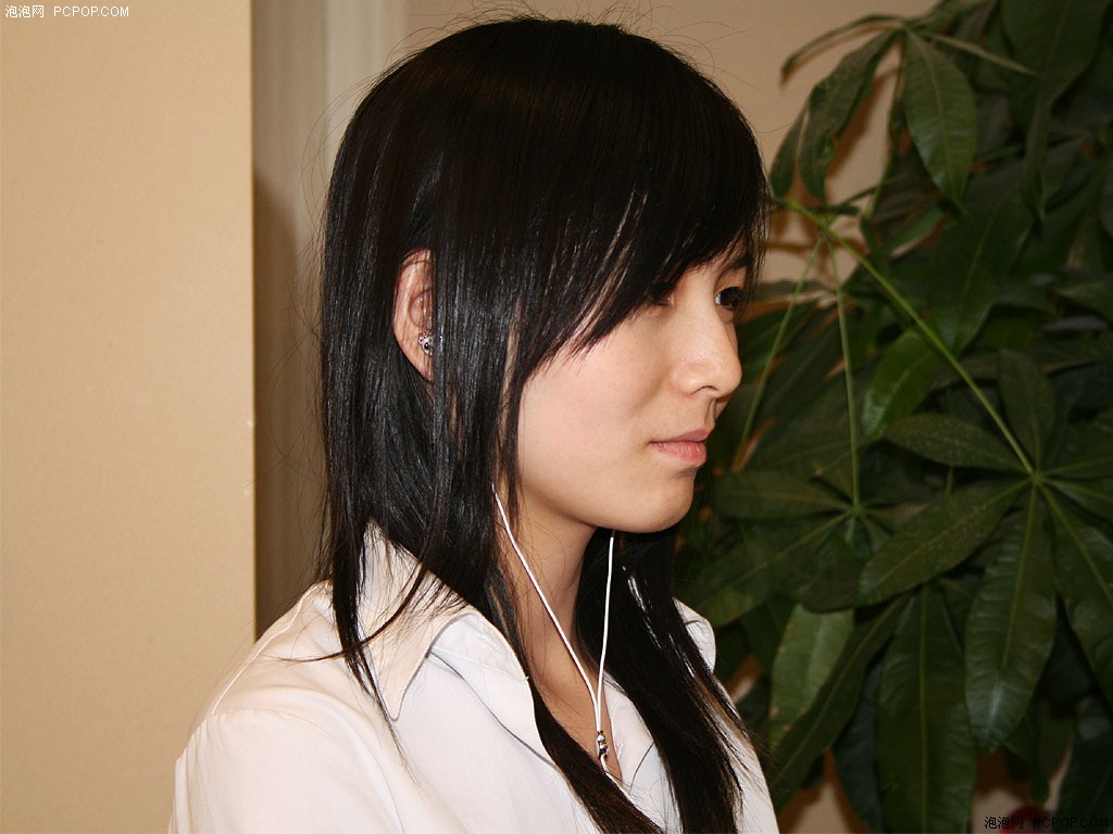 星光璀璨 奥地利水晶耳机<em>美女照片秀</em>图片34_P