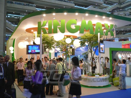 The Kingmax booth was nicely decorated.