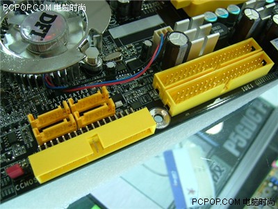 DFI最强939主板NF4超频王中关村上市