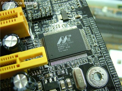 DFI最强939主板 NF4超频王中关村上市