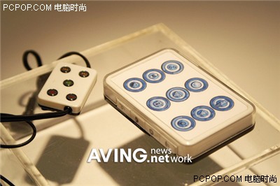 ����Ͱ���Ǳ߾�Ͱ��Zino&nbsp;Z500�齫MP3